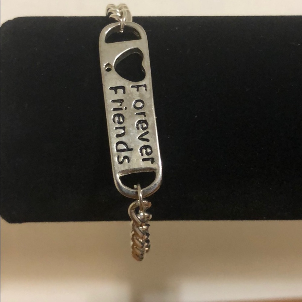 Friends Forever Bracelet - Picture 1 of 3